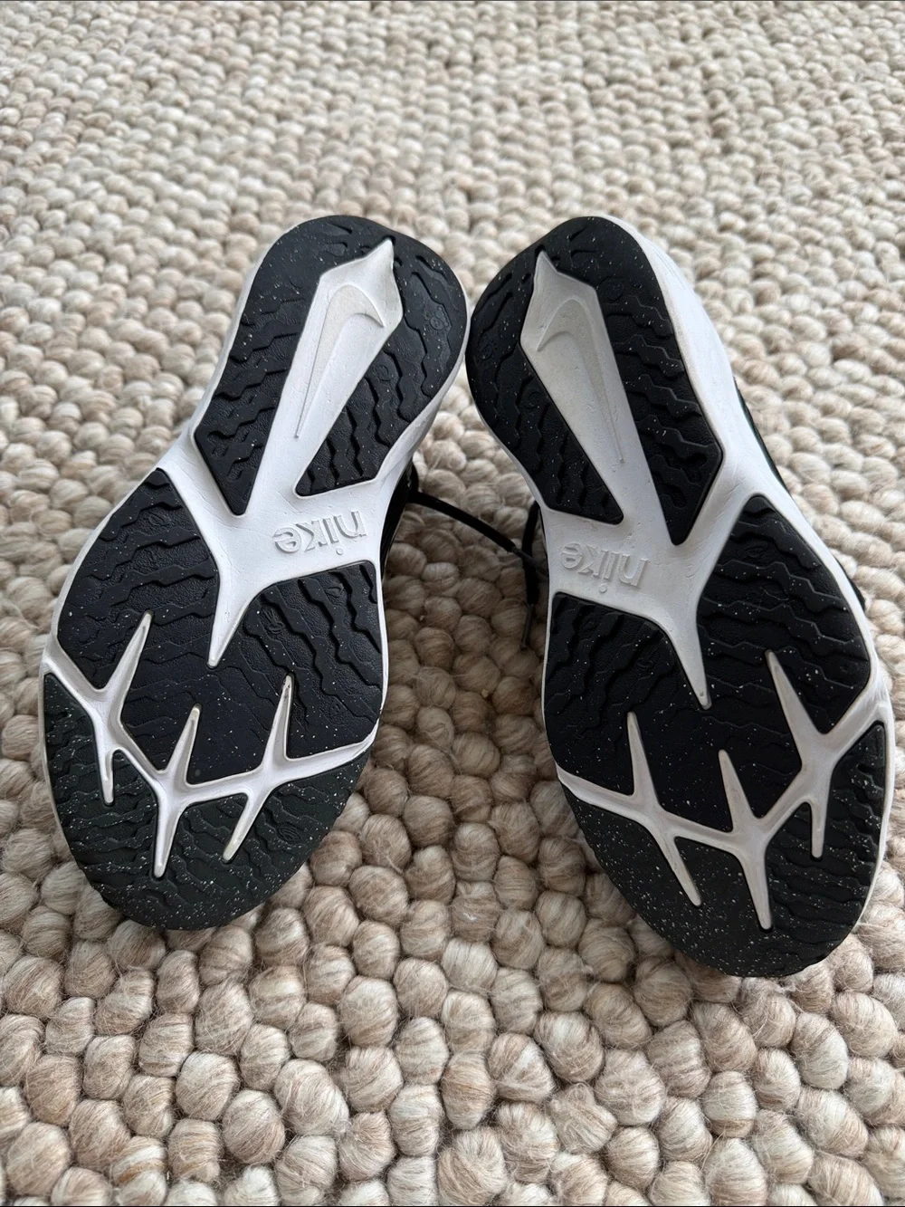 Nike Star Runner 4 kids sneakers
